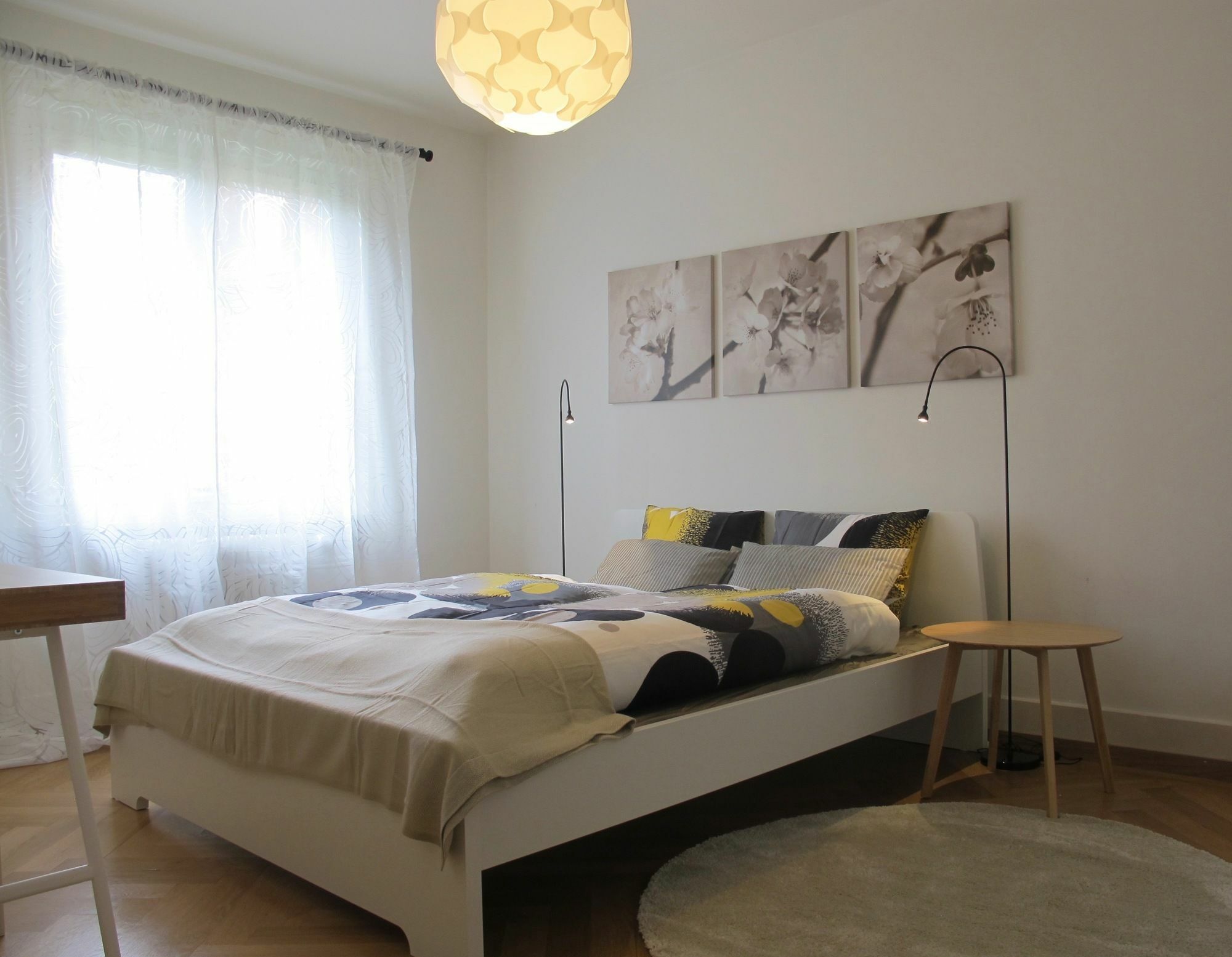 Newly Furnished Apartment in Цюрих Екстериор снимка