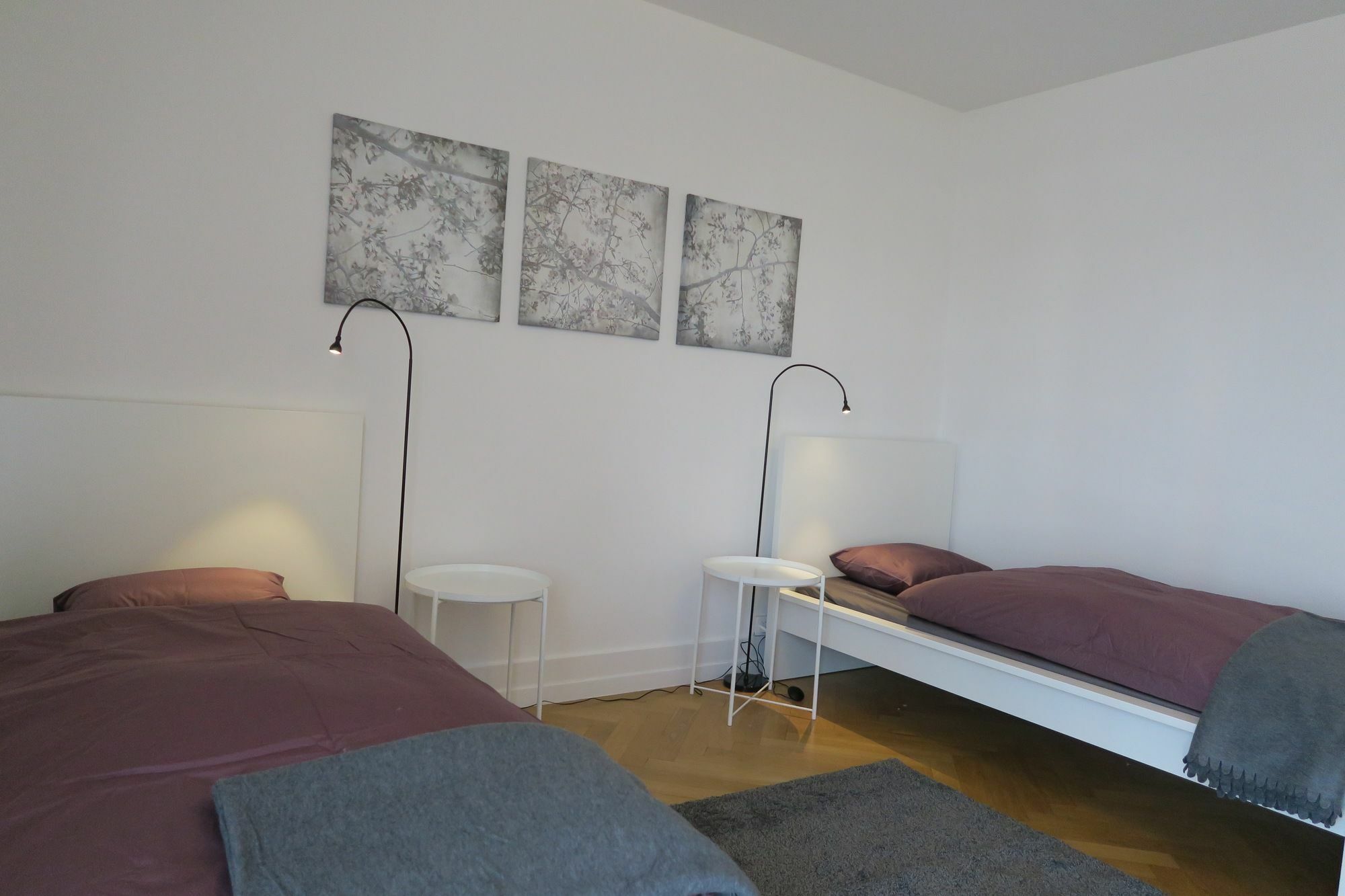 Newly Furnished Apartment in Цюрих Екстериор снимка